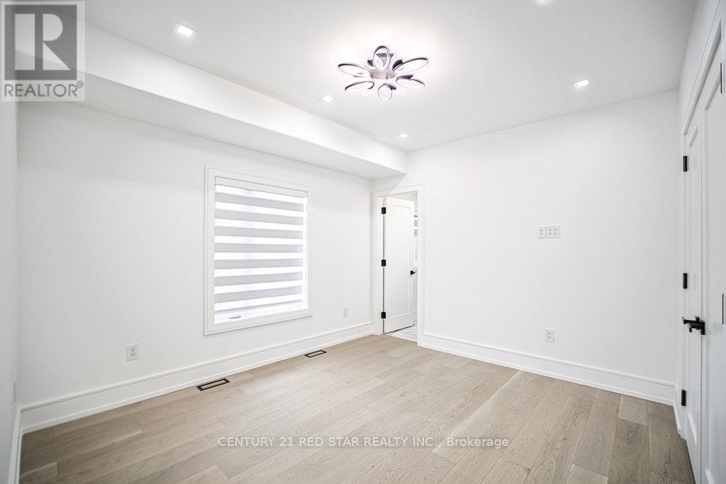 1 Frankwood Road, Toronto, ON - Indoor Photo Showing Other Room