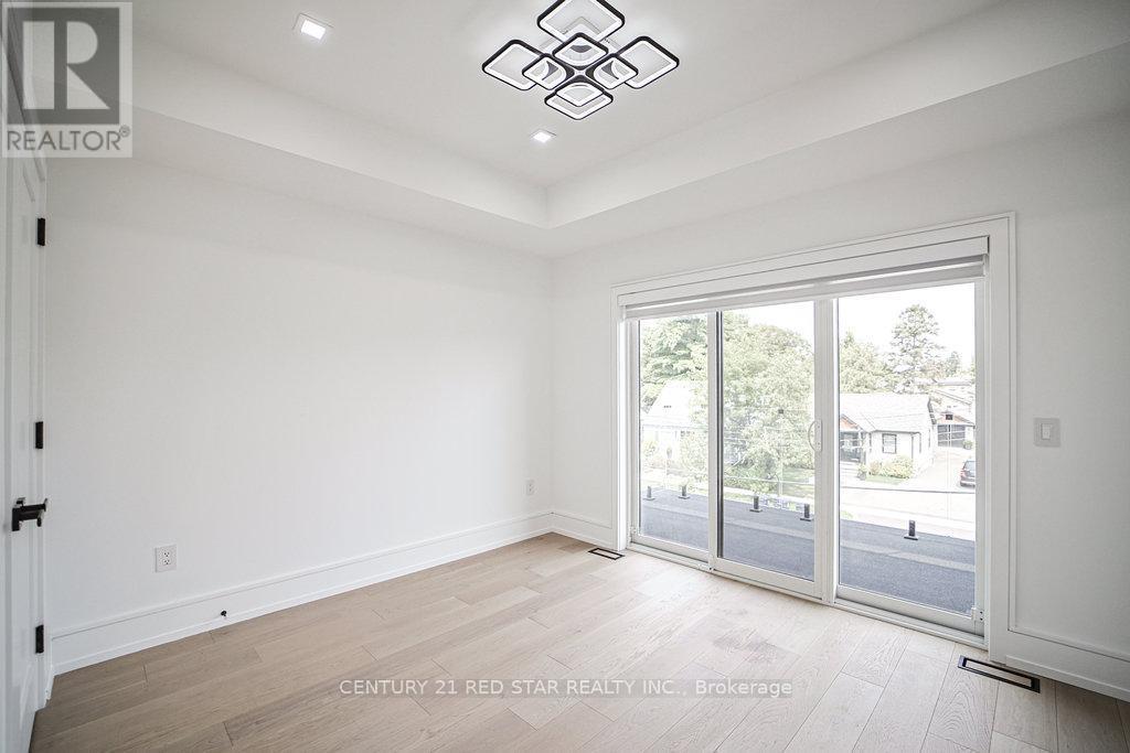 1 Frankwood Road, Toronto, ON - Indoor Photo Showing Other Room