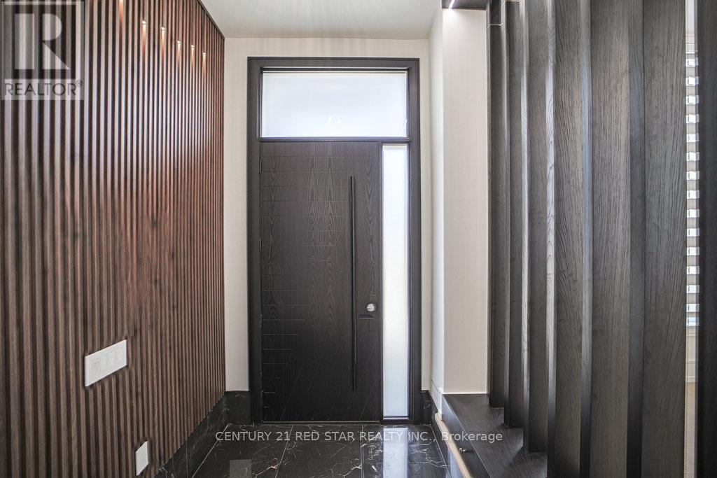 1 Frankwood Road, Toronto, ON - Indoor Photo Showing Other Room