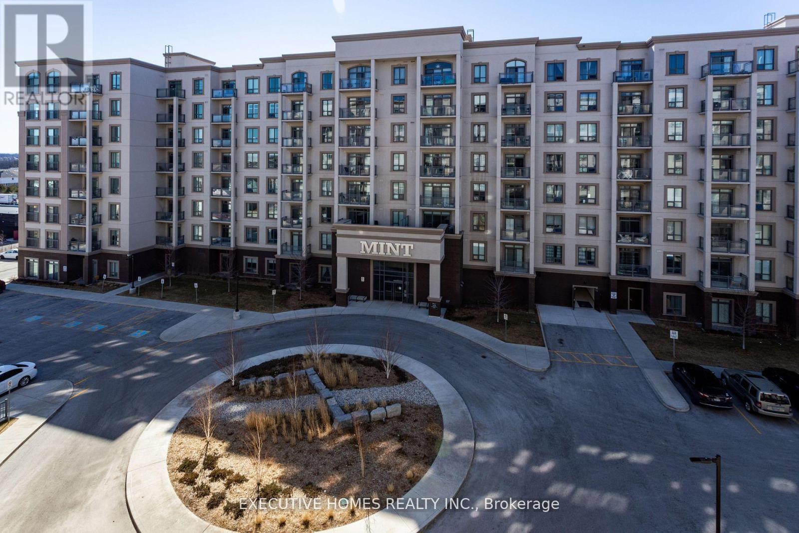 501 - 2486 Old Bronte Road, Oakville, ON - Outdoor With Facade