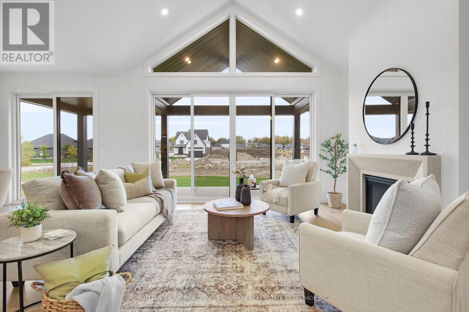 Lot #2 - 108 Timberwalk Trail, Middlesex Centre (Ilderton), ON - Indoor Photo Showing Living Room