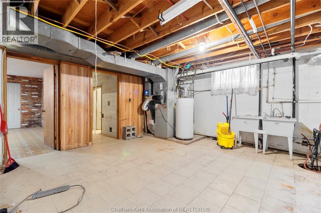 140 Little Street South, Blenheim, ON - Indoor Photo Showing Basement