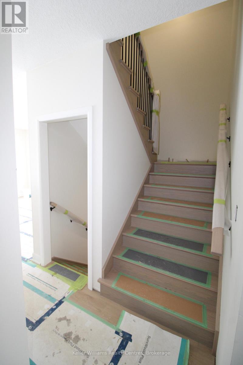 198 2Nd Avenue Sw, Arran-Elderslie, ON - Indoor Photo Showing Other Room