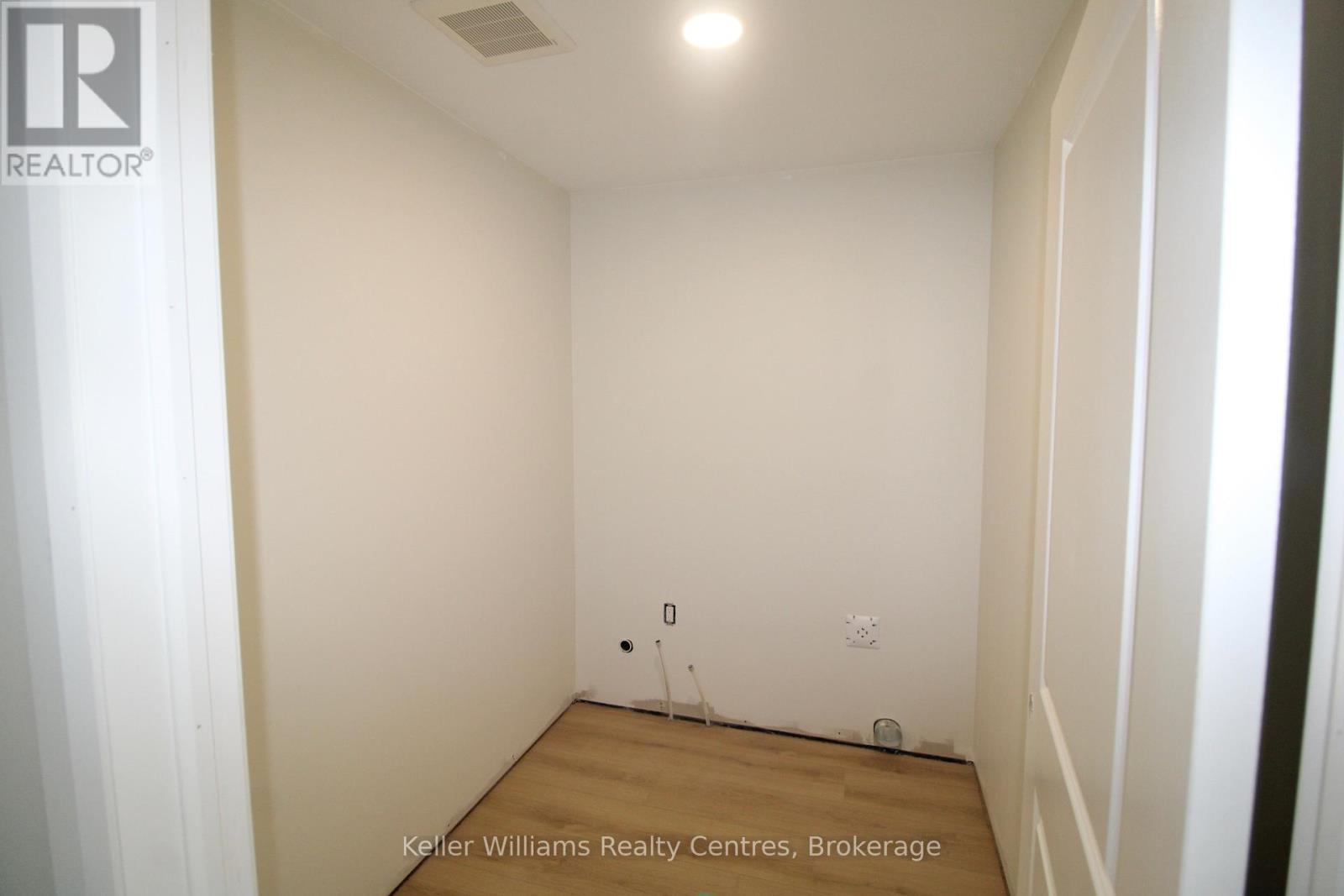 198 2Nd Avenue Sw, Arran-Elderslie, ON - Indoor Photo Showing Other Room