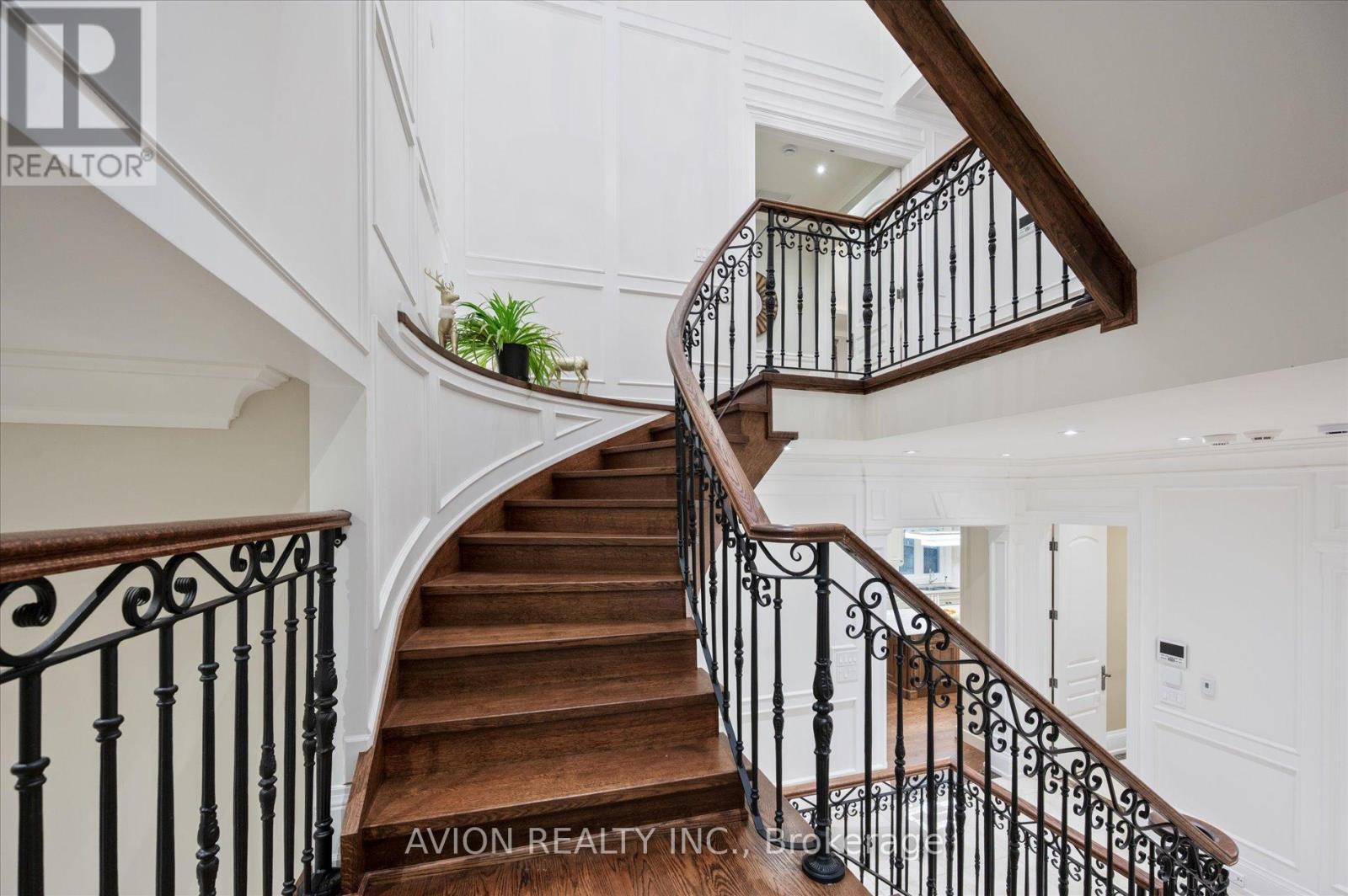 26 Danville Drive, Toronto, ON - Indoor Photo Showing Other Room