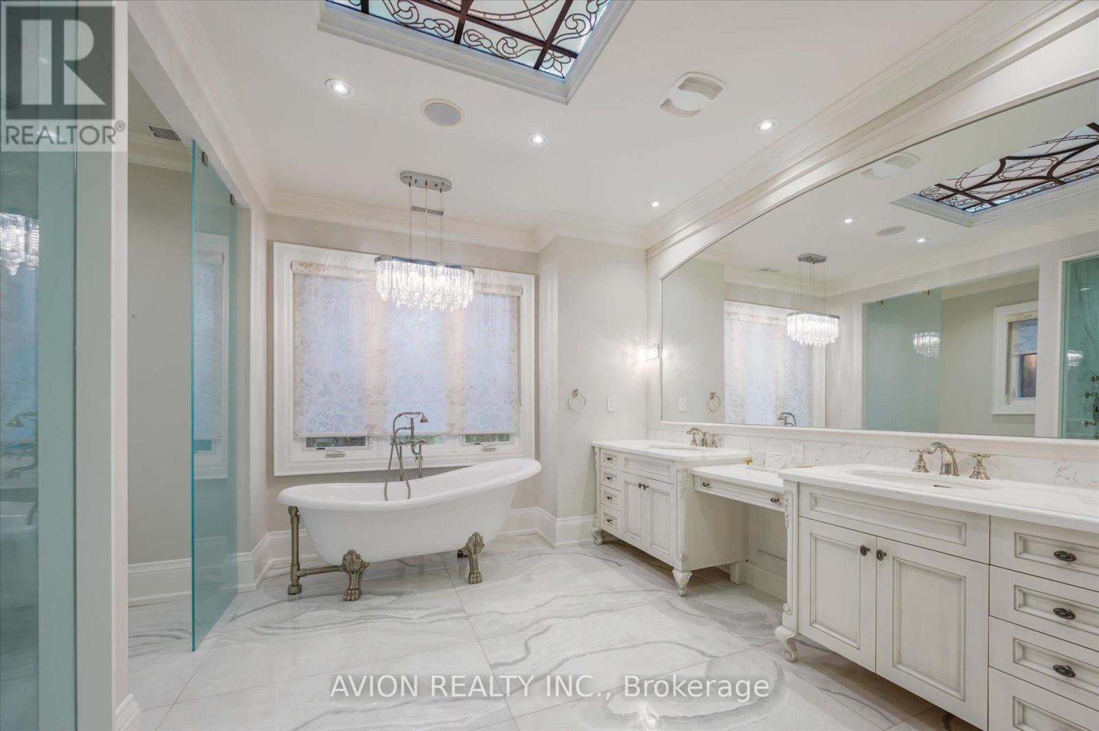 26 Danville Drive, Toronto, ON - Indoor Photo Showing Bathroom