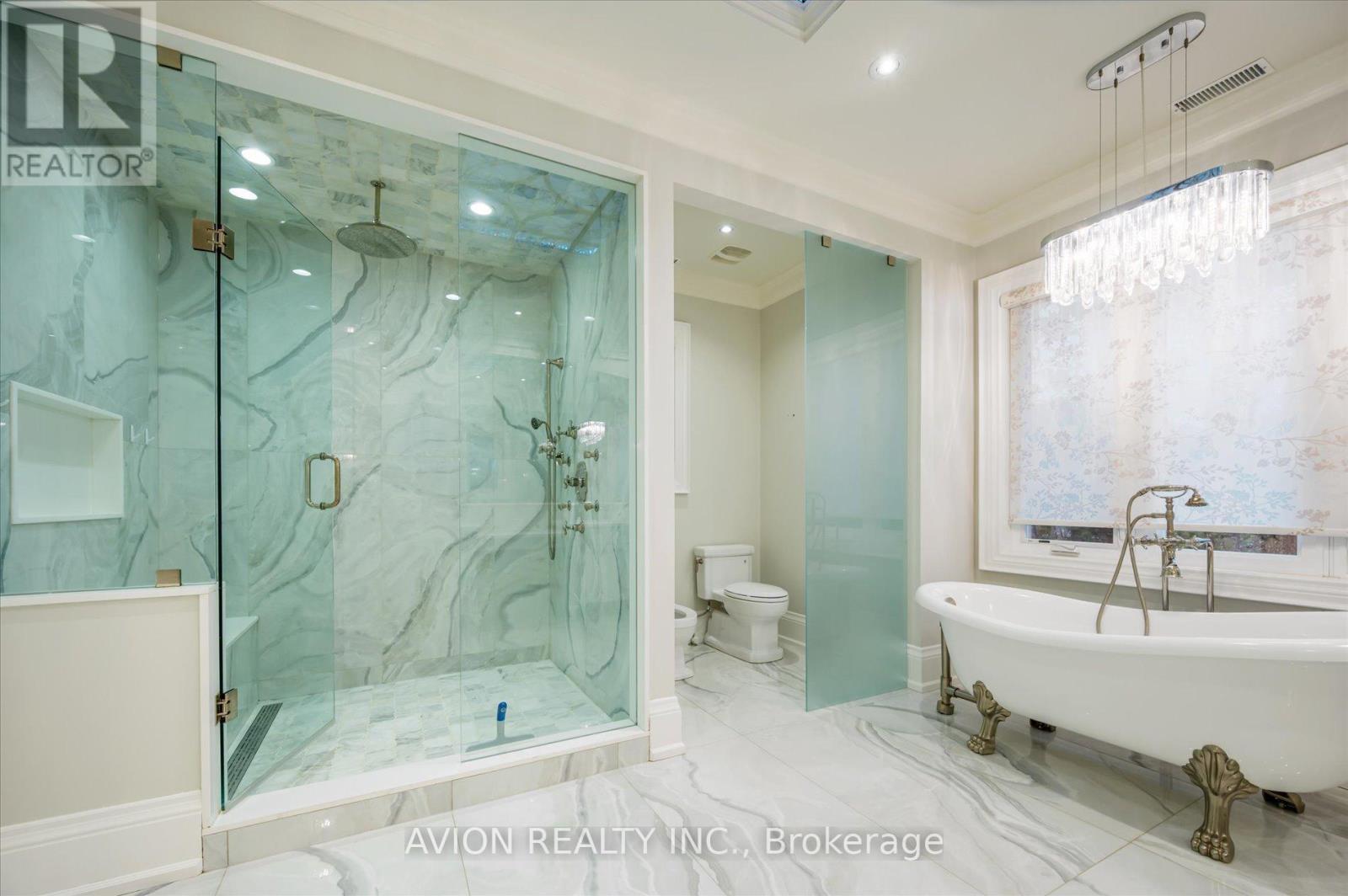 26 Danville Drive, Toronto, ON - Indoor Photo Showing Bathroom