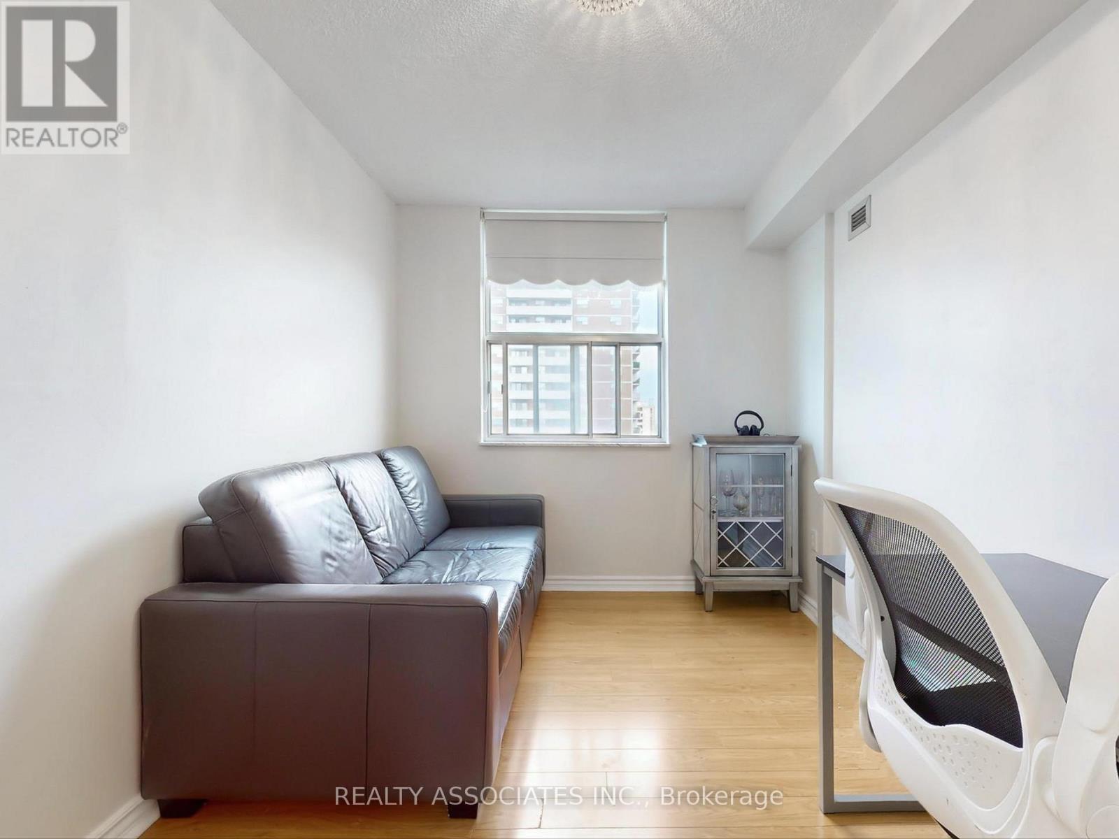 1704 - 205 Hilda Avenue, Toronto, ON - Indoor