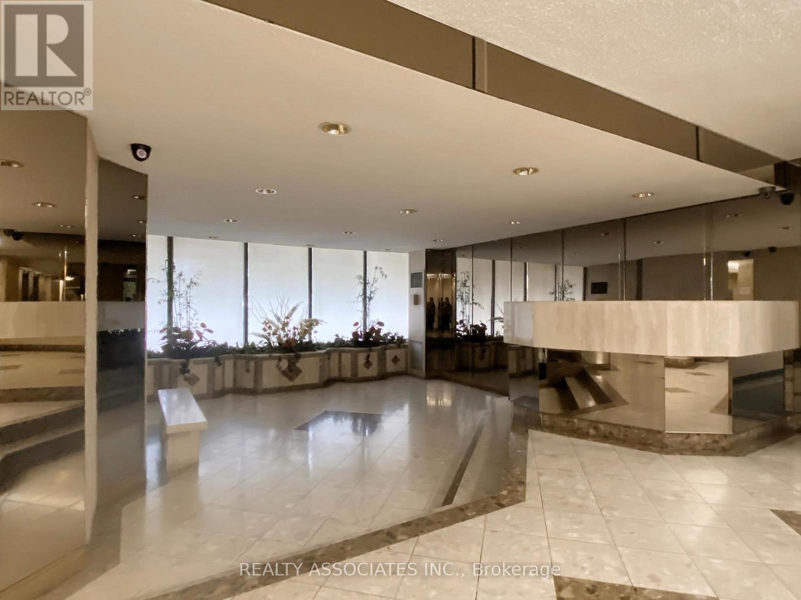 1704 - 205 Hilda Avenue, Toronto, ON - Indoor Photo Showing Other Room