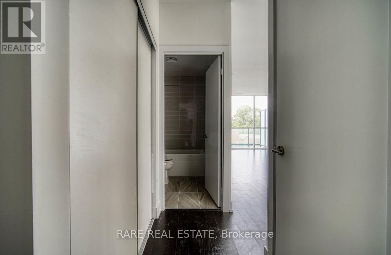 403 - 181 Bedford Road, Toronto, ON - Indoor Photo Showing Other Room