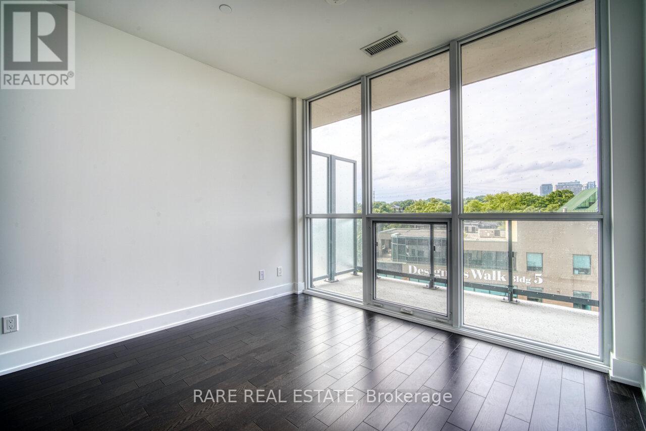 403 - 181 Bedford Road, Toronto, ON - Indoor Photo Showing Other Room