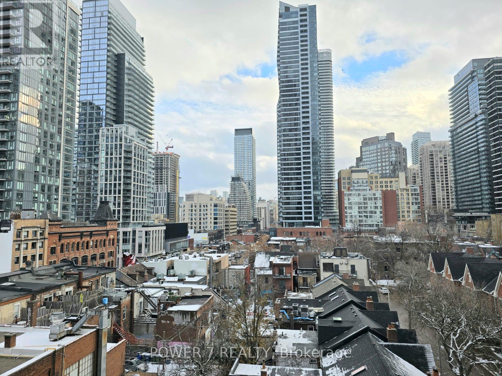 603 - 75 St Nicholas Street, Toronto, ON - Outdoor With Facade