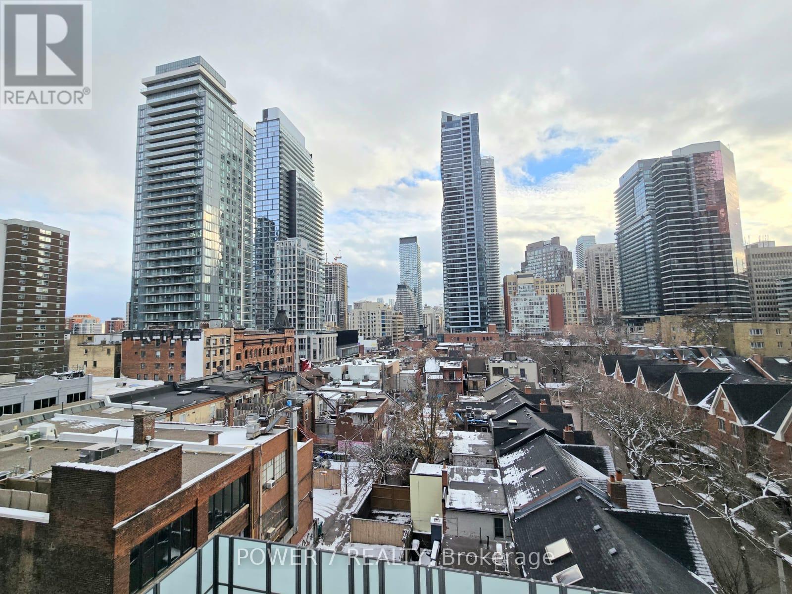 603 - 75 St Nicholas Street, Toronto, ON - Outdoor With Facade