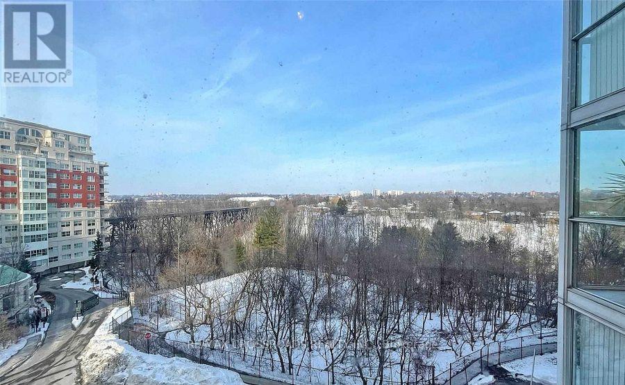 410 - 7 Concorde Place, Toronto, ON - Outdoor