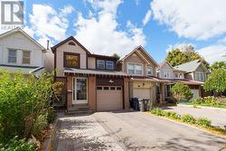 20 CROACH CRESCENT Toronto, ON M1S 4J1