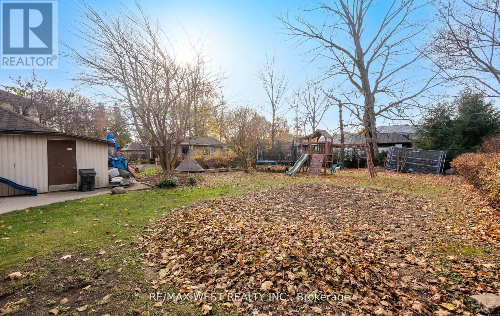 57 Westglen Crescent, Toronto, ON - Outdoor