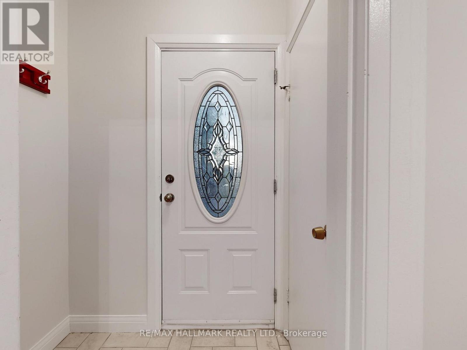 1 Andrew Avenue, Toronto, ON - Indoor Photo Showing Other Room