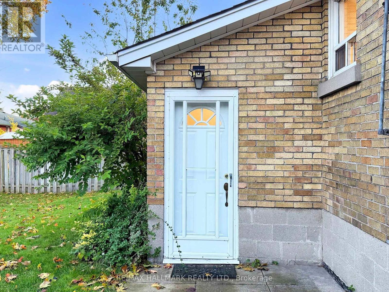 1 Andrew Avenue, Toronto, ON - Outdoor With Exterior