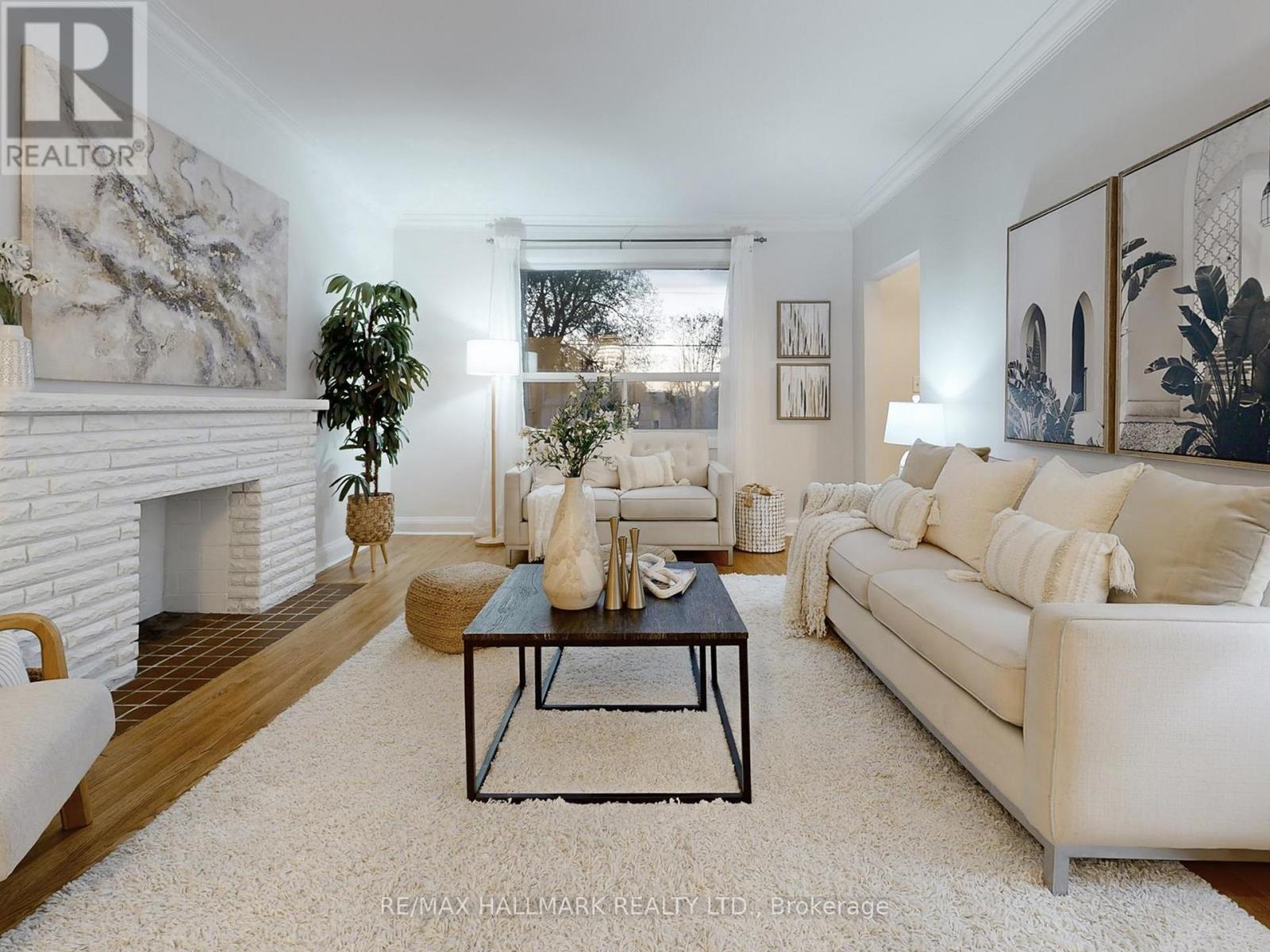1 Andrew Avenue, Toronto, ON - Indoor Photo Showing Living Room With Fireplace