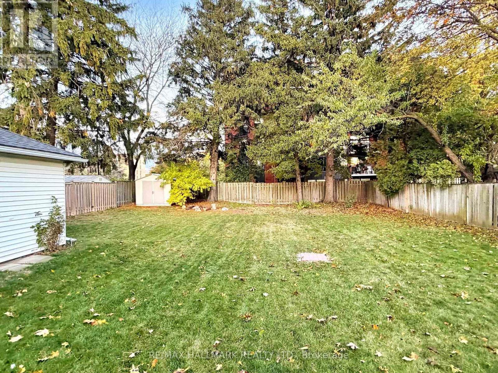 1 Andrew Avenue, Toronto, ON - Outdoor