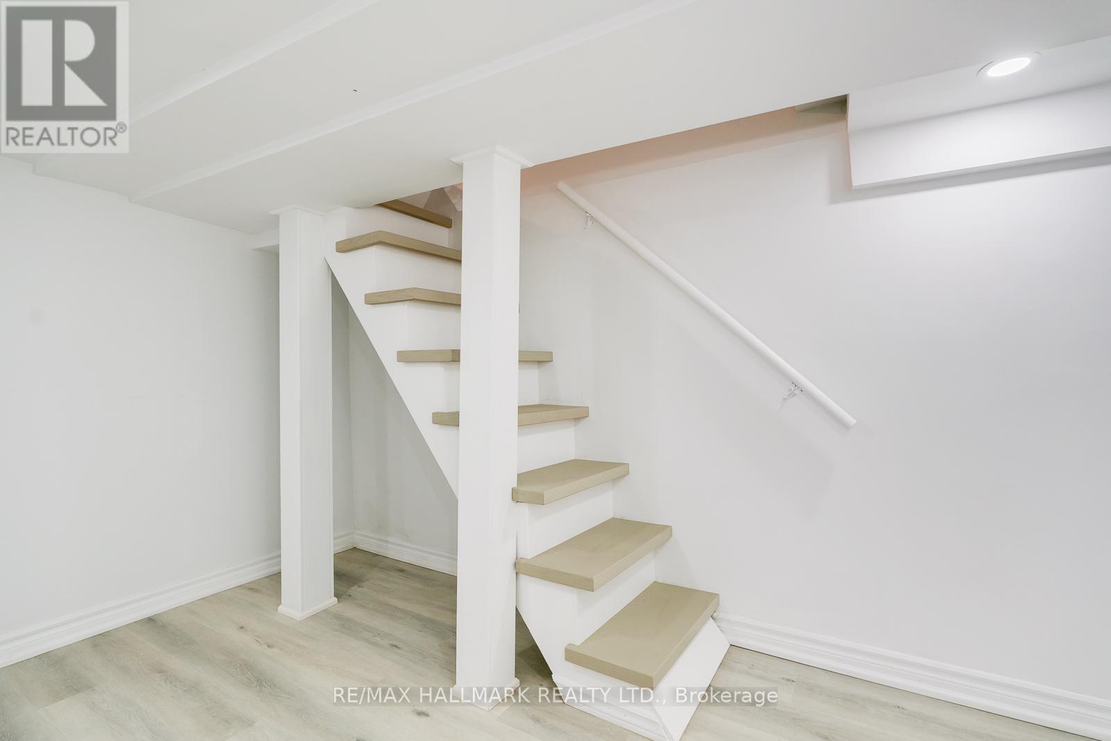 106 Willow Avenue, Toronto, ON - Indoor