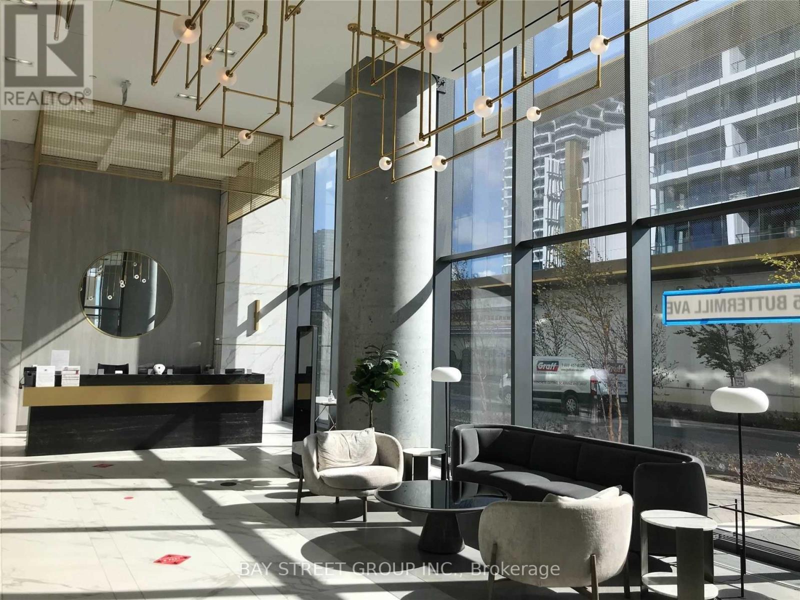 2207 - 5 Buttermill Avenue, Vaughan, ON - Indoor Photo Showing Other Room