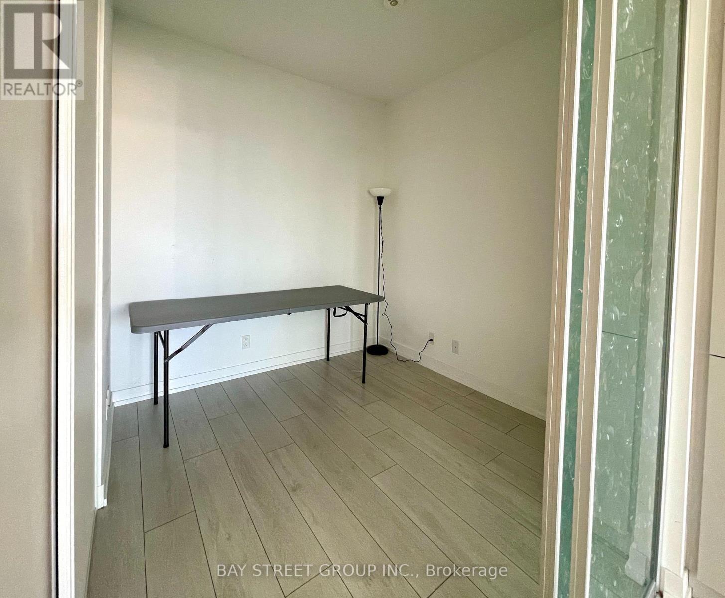 2207 - 5 Buttermill Avenue, Vaughan, ON - Indoor Photo Showing Other Room