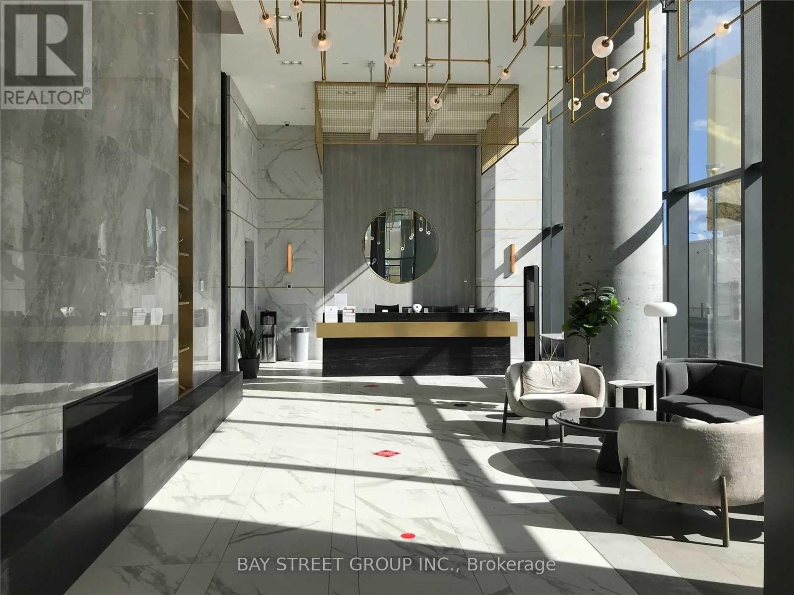 2207 - 5 Buttermill Avenue, Vaughan, ON - Photo Showing Other Room