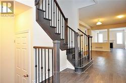 4 APPLEGATE DRIVE East Gwillimbury, ON L9N 0R2