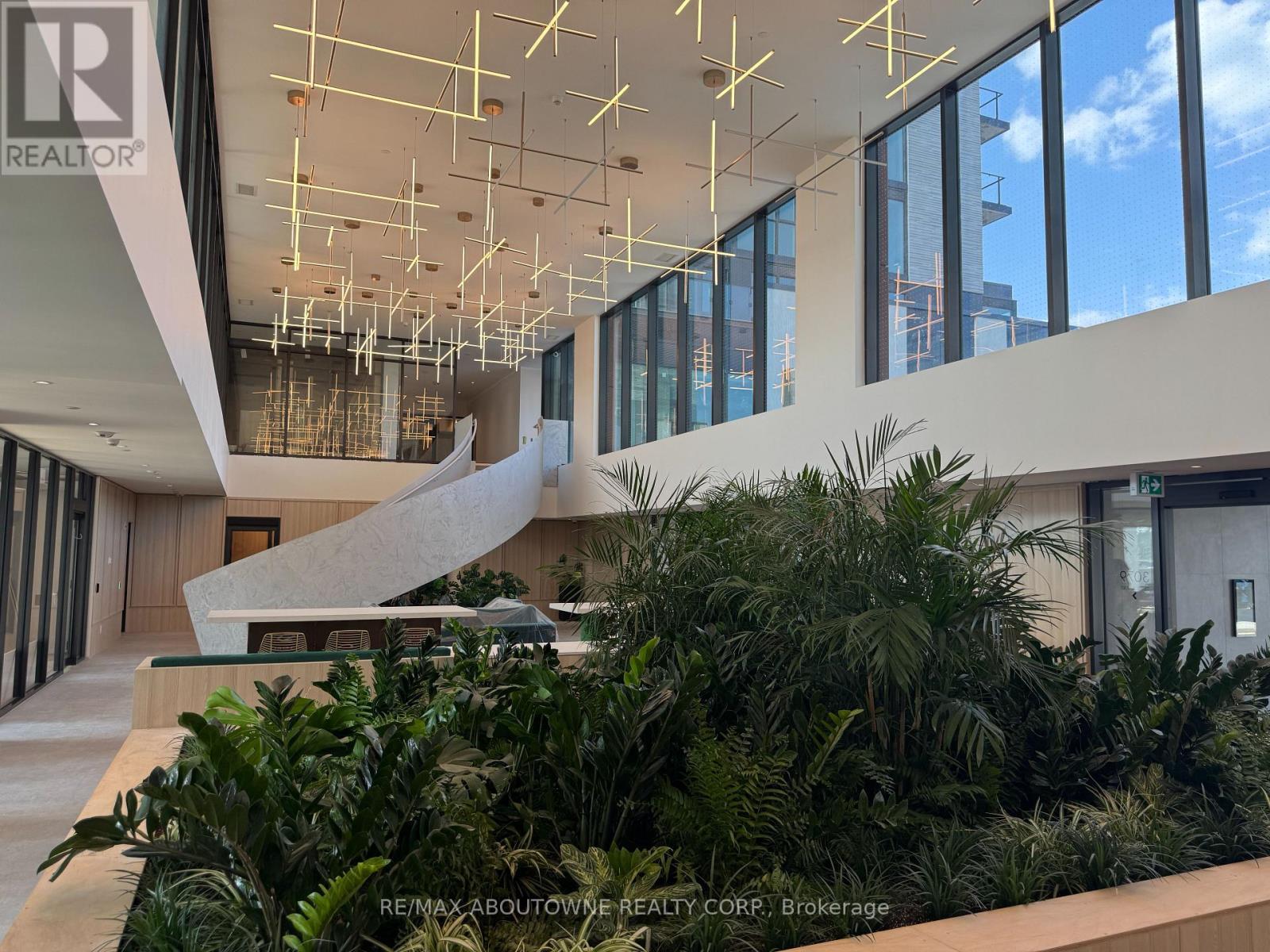 1204 - 3079 Trafalgar Road, Oakville, ON - Indoor Photo Showing Other Room