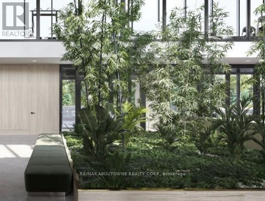 1204 - 3079 Trafalgar Road, Oakville, ON - Outdoor