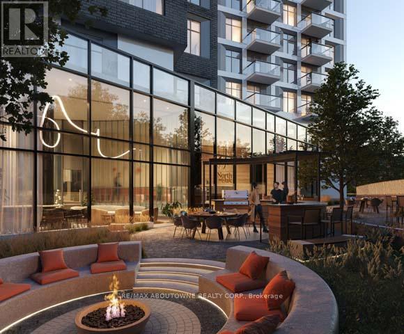 1204 - 3079 Trafalgar Road, Oakville, ON - Outdoor