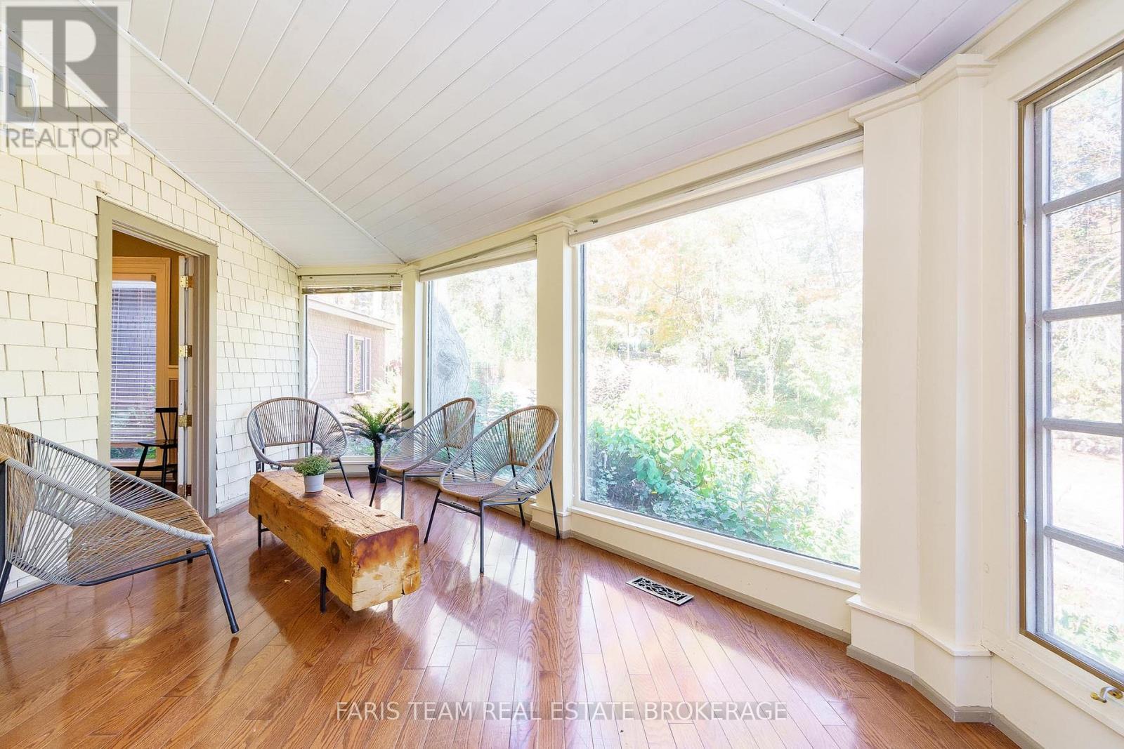 345 Brewery Lane, Orillia, ON - Indoor