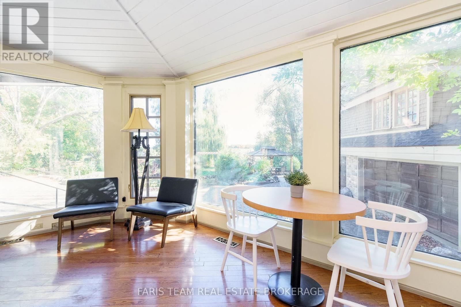345 Brewery Lane, Orillia, ON - Indoor Photo Showing Dining Room