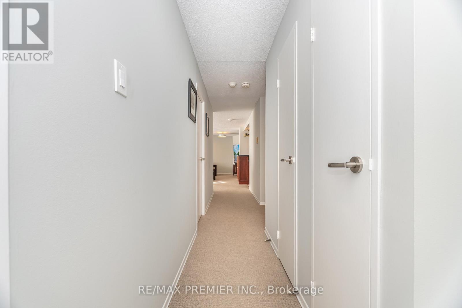 1602 - 475 The West Mall, Toronto, ON - Indoor Photo Showing Other Room