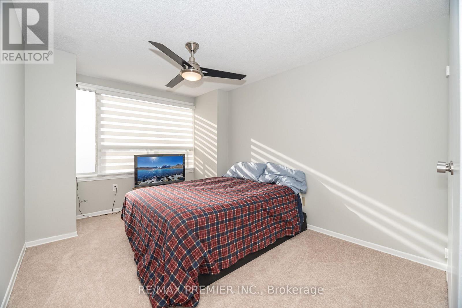 1602 - 475 The West Mall, Toronto, ON - Indoor Photo Showing Bedroom