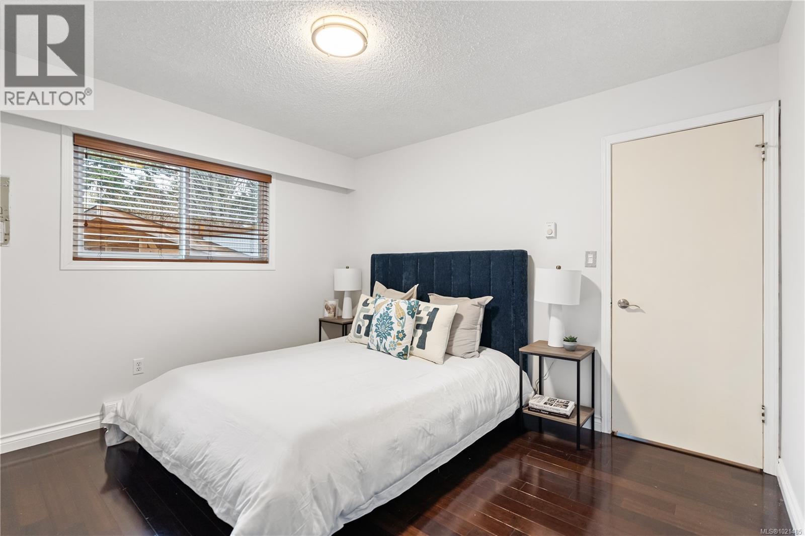 1985 Saunders Rd, Sooke, BC - Indoor Photo Showing Bedroom
