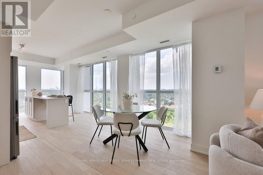 1207 - 1063 Douglas Mccurdy Common, Mississauga, ON - Indoor Photo Showing Dining Room