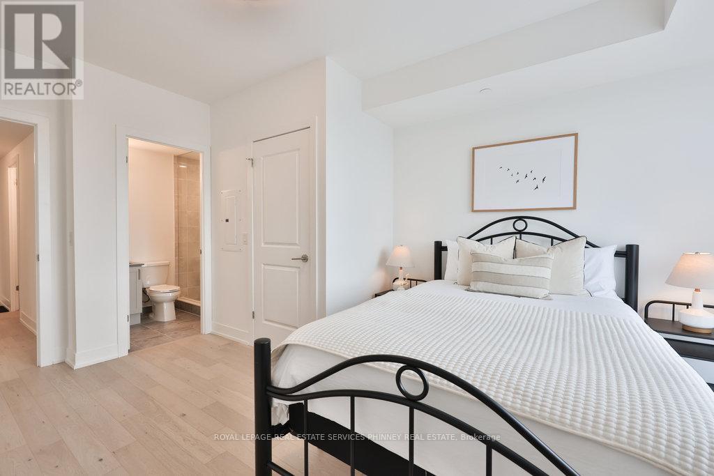 1207 - 1063 Douglas Mccurdy Common, Mississauga, ON - Indoor Photo Showing Bedroom