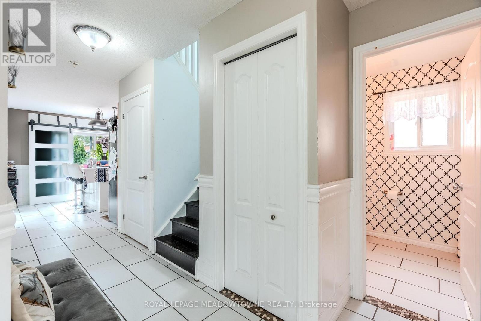 893 Bitterbush Crescent, London North, ON - Indoor Photo Showing Other Room