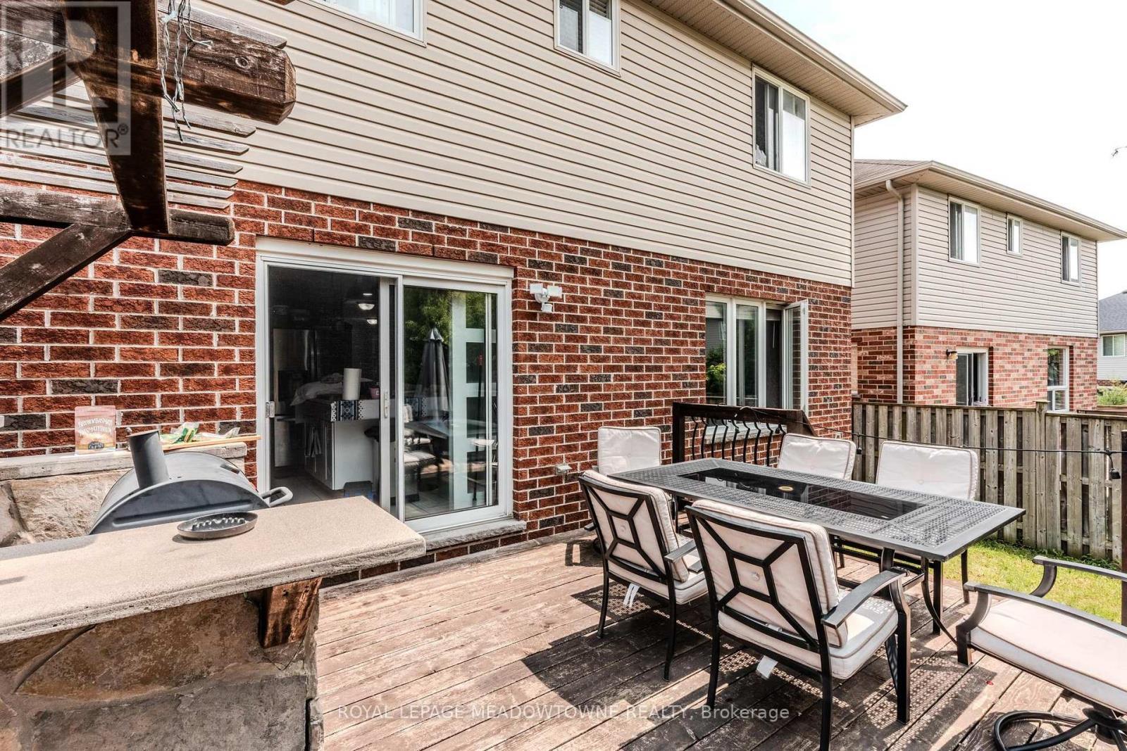 893 Bitterbush Crescent, London North, ON - Outdoor With Deck Patio Veranda With Exterior
