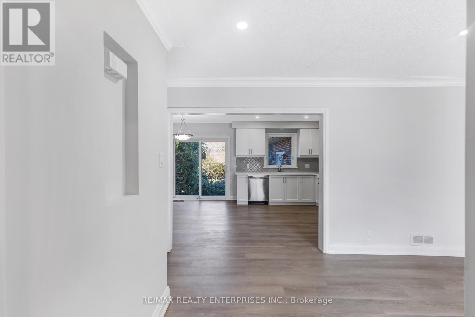 1503 Lochlin Trail, Mississauga, ON - Indoor Photo Showing Other Room