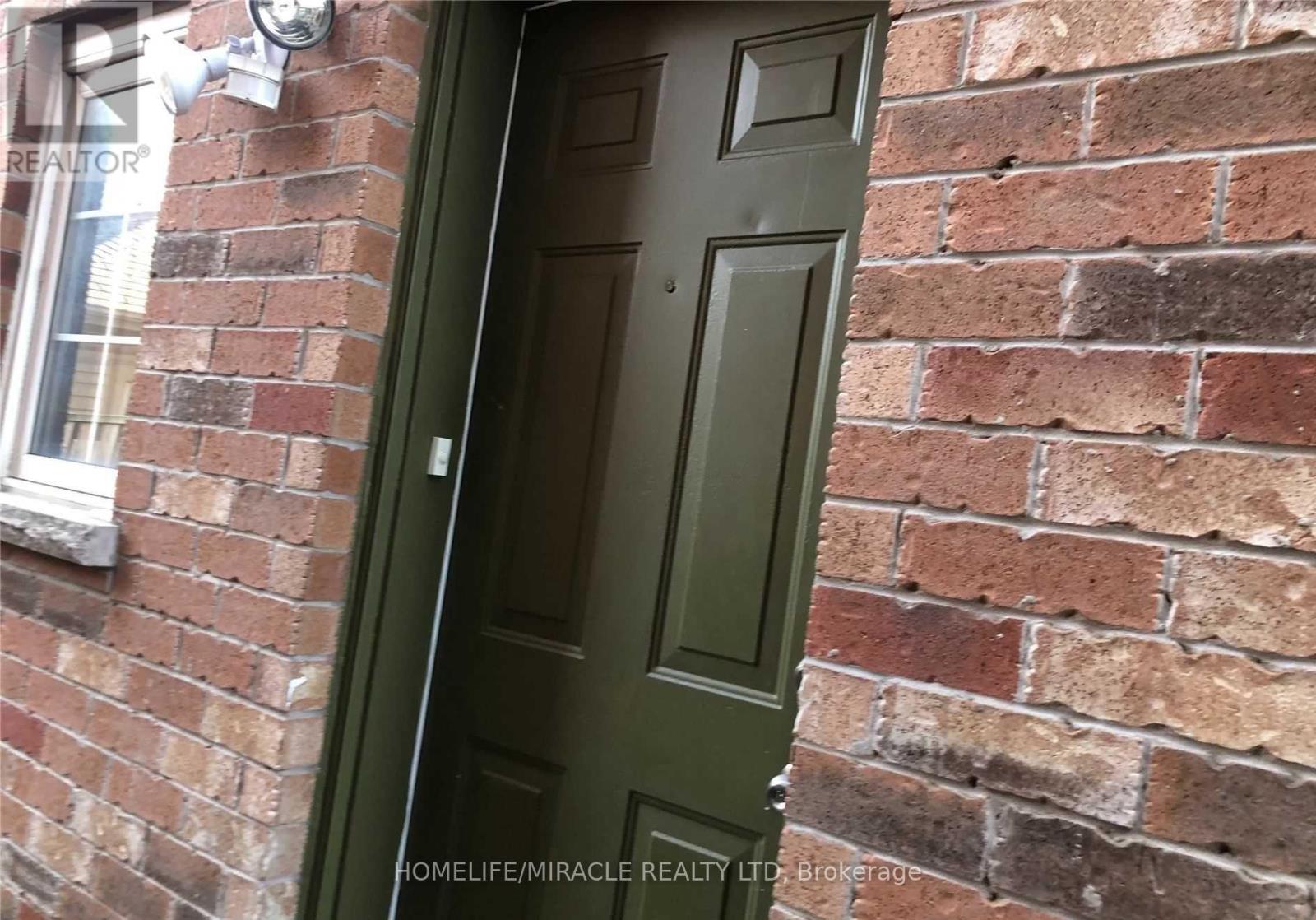 16 Janda Court, Toronto, ON - Outdoor