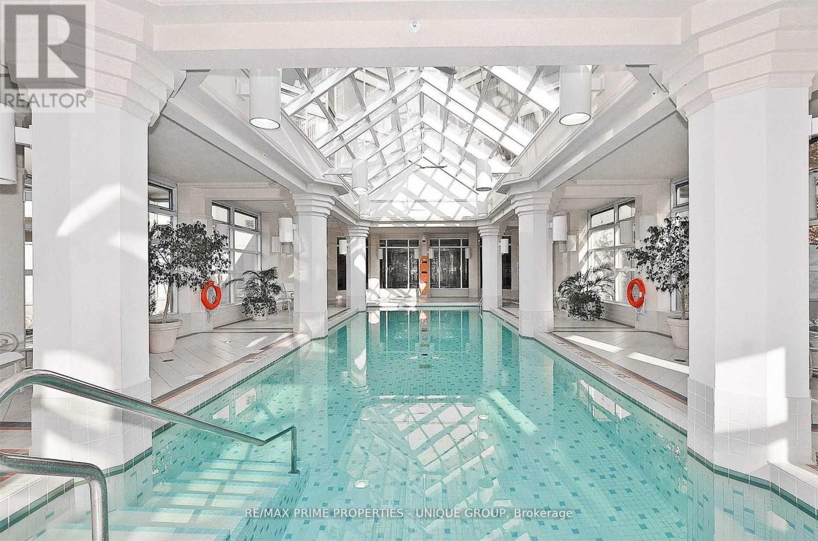 610 - 1 Palace Pier Court, Toronto, ON - Indoor Photo Showing Other Room With In Ground Pool