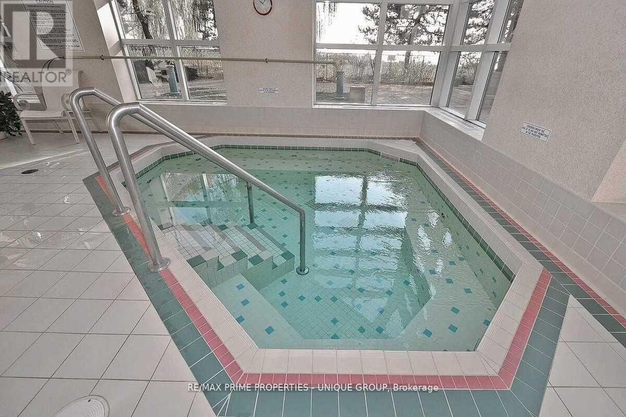 610 - 1 Palace Pier Court, Toronto, ON - Indoor Photo Showing Other Room With In Ground Pool