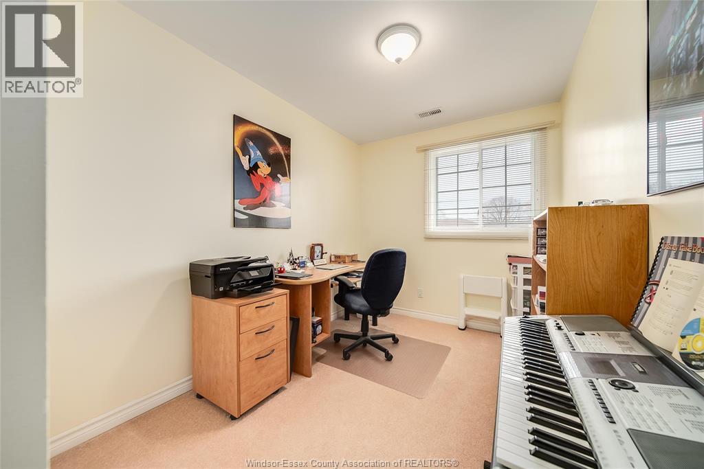 9318 Bayswater Court, Windsor, ON - Indoor Photo Showing Office