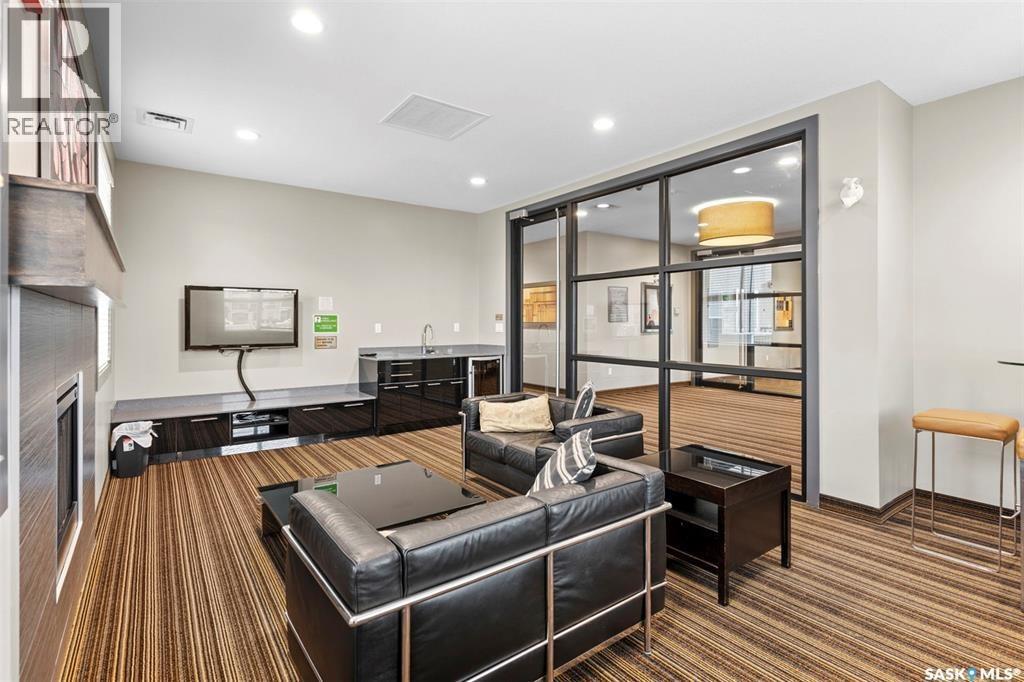 103C 415 Hunter Road, Saskatoon, SK - Indoor Photo Showing Other Room