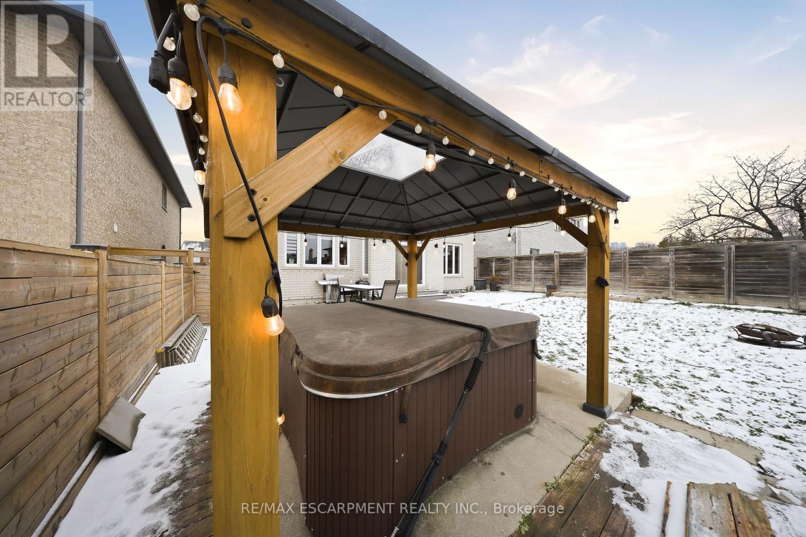 3205 Rolling Stone Court, Mississauga, ON - Outdoor