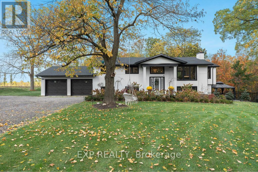 3169 King Street, Lincoln, ON - Outdoor With Facade