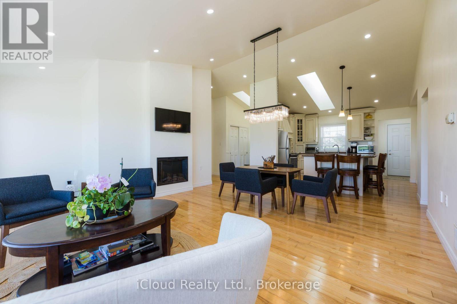 282303 Concession 4-5 Road, East Luther Grand Valley, ON - Indoor